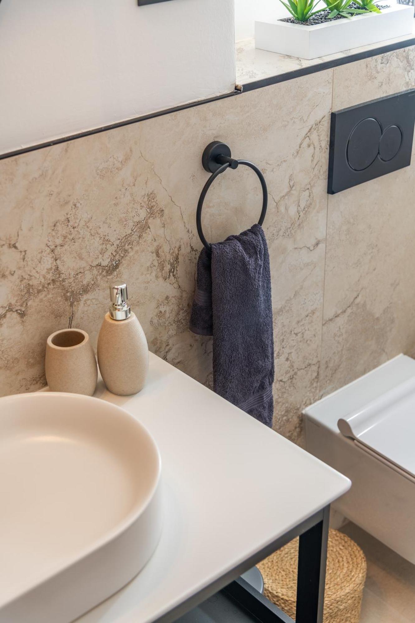 شقة Cro.Lo Modern Retreat سبليت المظهر الخارجي الصورة
